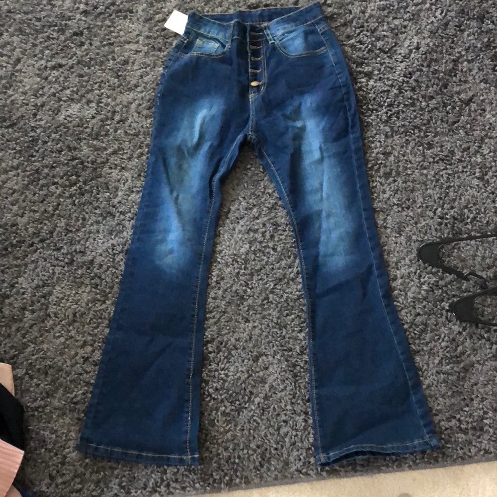 High wasted jeans